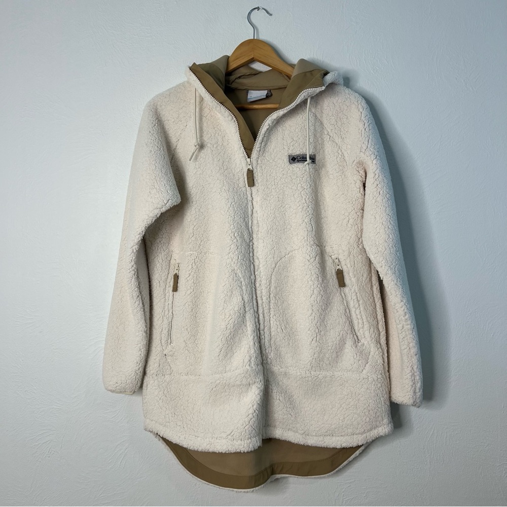 Columbia Cream and Tan Fleece Jacket